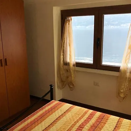 Nana Hébergement de vacances Lezzeno